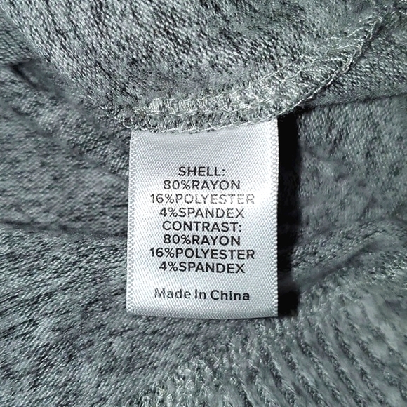 Evereve Maci V Neck Pullover Size Small - Picture 6 of 10